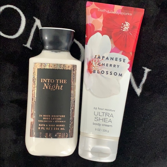 Bath & Body Works Other - lotion bundle both 8oz!
